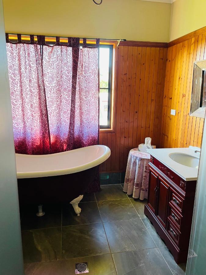 Golden Lace B&B Sarina Exteriér fotografie