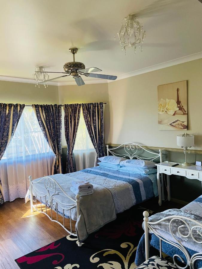 Golden Lace B&B Sarina Exteriér fotografie