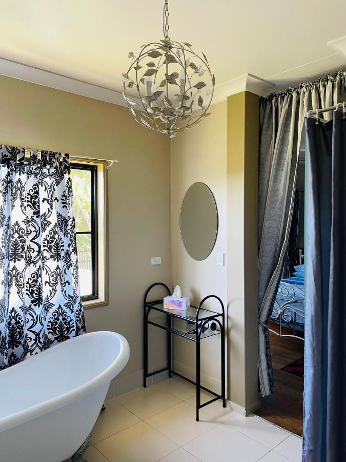 Golden Lace B&B Sarina Exteriér fotografie